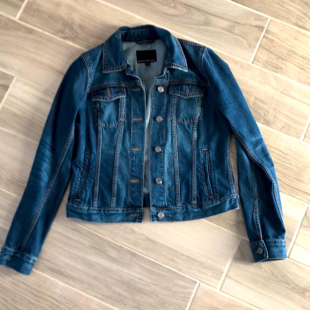 Banana republic cropped denim jacket